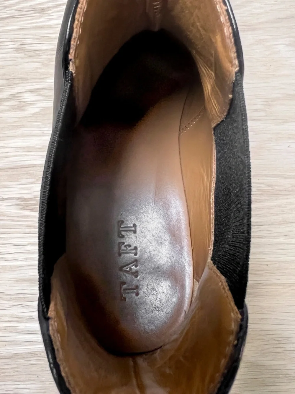 TAFT Hiro Chelsea Boot Midnight Leather Size 10
